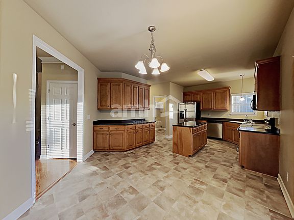 5th image of 2091 Lequire Ln