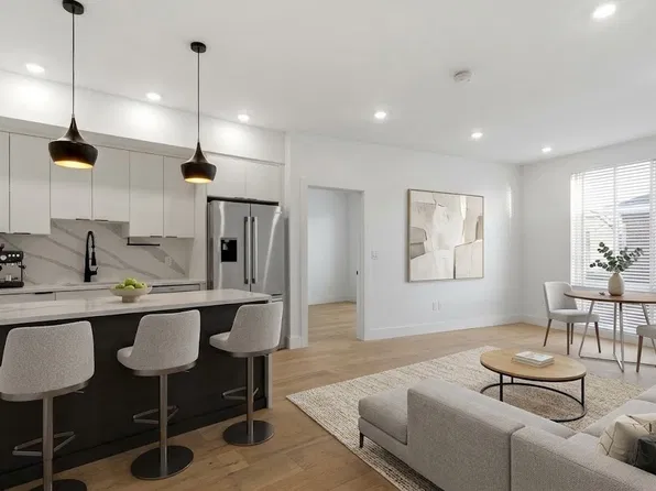 101 Condor St Penthouse 405, Boston, MA 02128