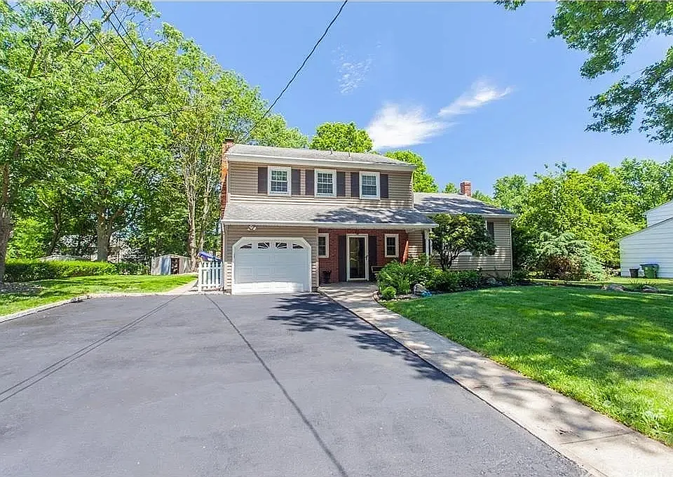 6 Sherwood Rd