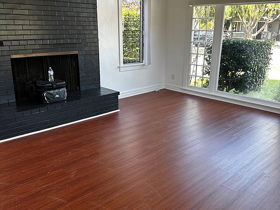 Living Room with Gas Fireplace