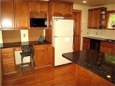 5th image of 2107 N Castle Way