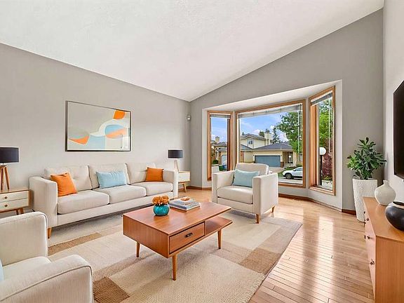 2nd image of 361 SW Santana Bay NW