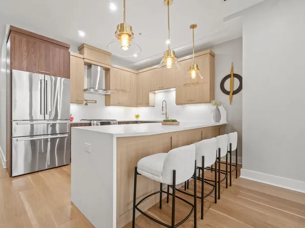 160 Central Avenue image 4 of 31