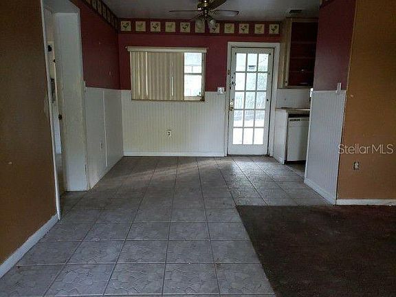 2nd image of 2203 Florence Ave