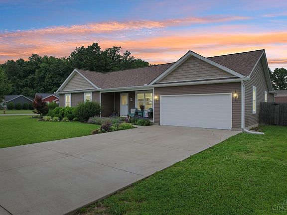 5th image of 101 Ella Rose Dr