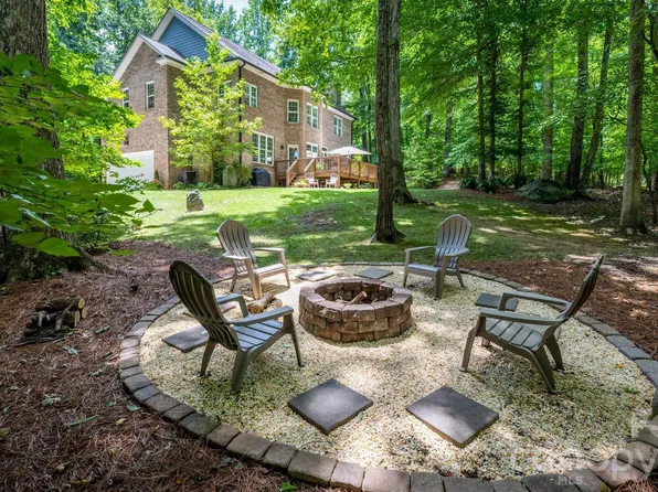 20029 Callaway Hills Ln, Davidson, NC 28036