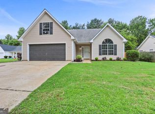 147 Calico Loop, Grantville, GA 30220