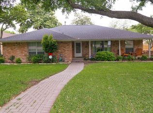 8629 Bacardi Dr, Dallas, TX 75238