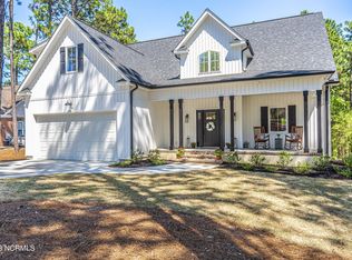 70 Catalpa Ln N, Pinehurst, NC 28374