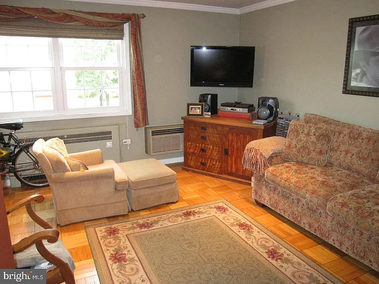 4374 N Pershing Dr #43744 — Photo 10