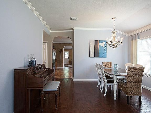 5th image of 22035 Skyridge Ln