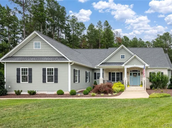 8012 Lake Margaret Pl, Chesterfield, VA 23838