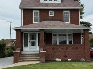 496 E 185th St, Cleveland, OH 44119