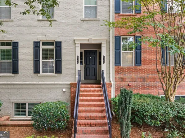 2704 Wander Ln, Alpharetta, GA 30022