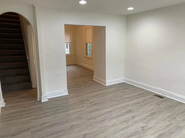 645 W College Ave, York, PA 17401