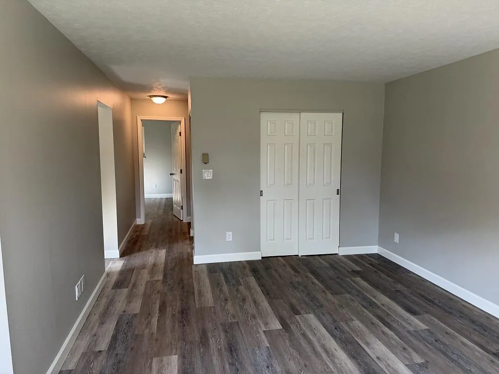 68 Ryder Ct — Photo 2