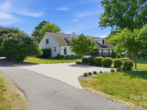 4th image of 5009 Hemby Rd