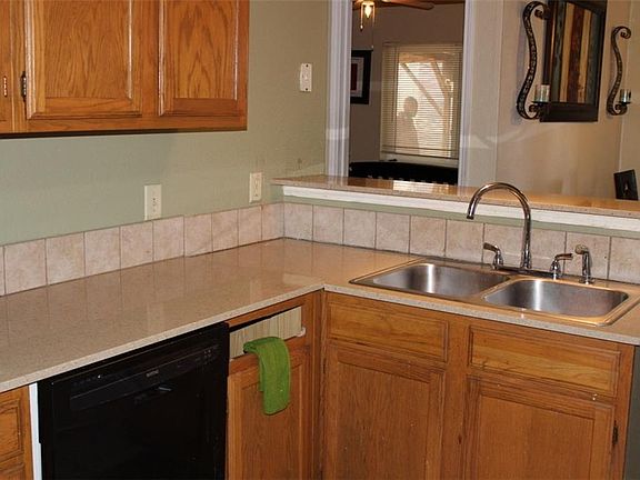 5th image of 1402 Woodfern Dr