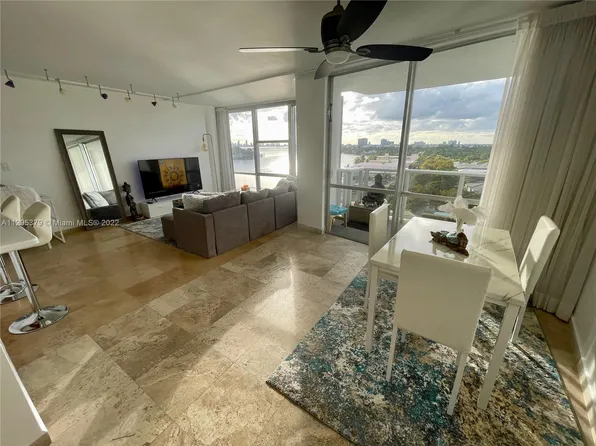 900 Bay Dr APT 819, Miami Beach, FL 33141