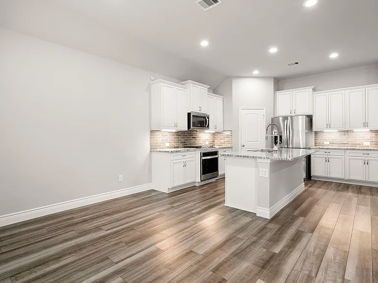 31214 Raleigh Creek Dr — Photo 7
