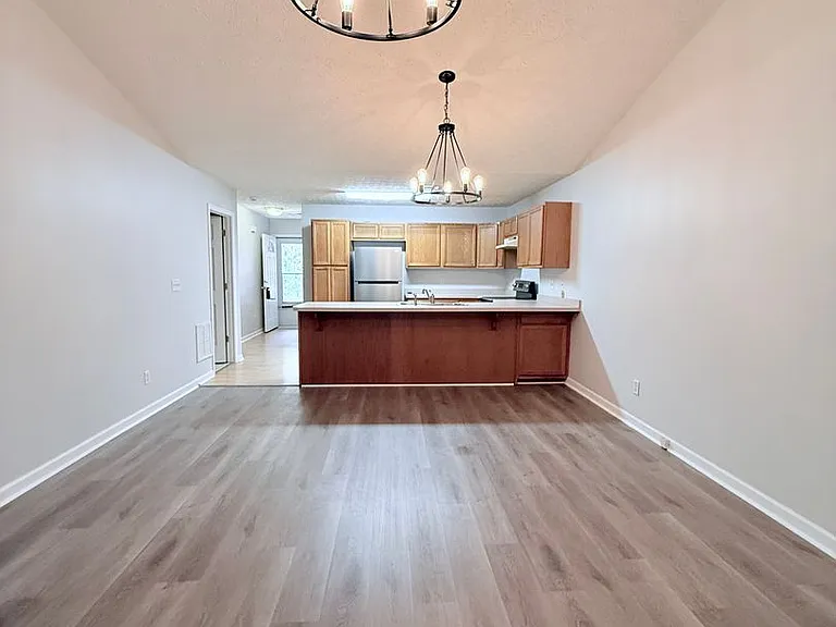 3977 Hidden Hollow Dr — Photo 6