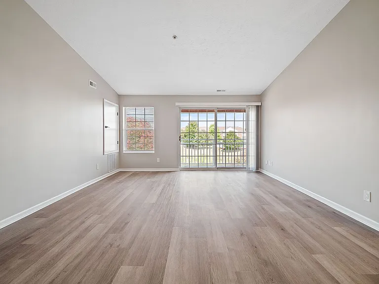Cherry Tree Village Apartments — Photo 121