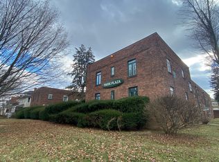 1505 Franklin Park S #F-3, Columbus, OH 43205