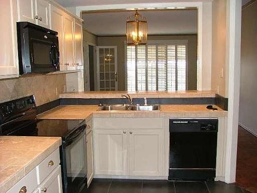 4th image of 7709 BROADWAY #306 B