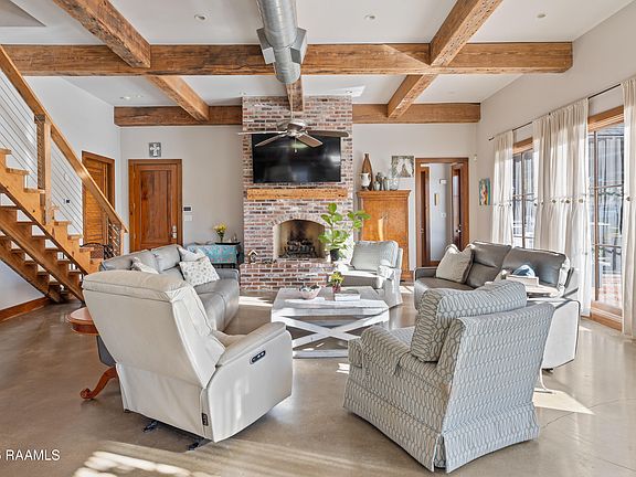 5th image of 732 Louis Arceneaux Rd