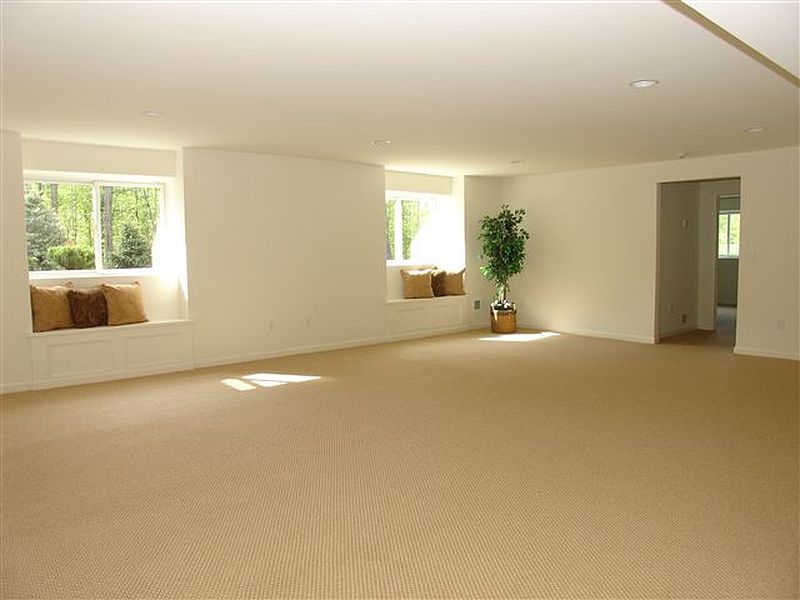 4th image of 59 COVINGTON Drive