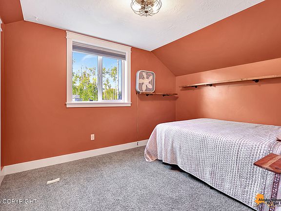 5th image of 8312 N Glory Bluff Dr