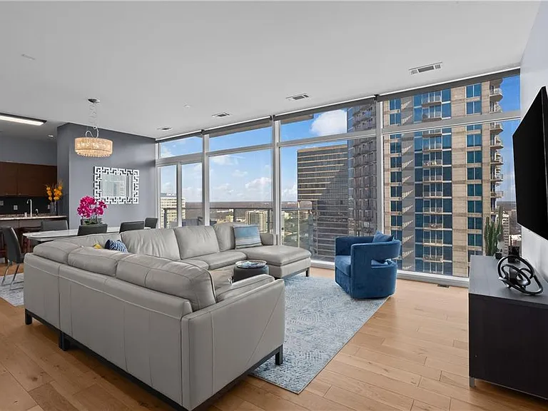 45 Ivan Allen Jr Blvd NW #2506 — Photo 1