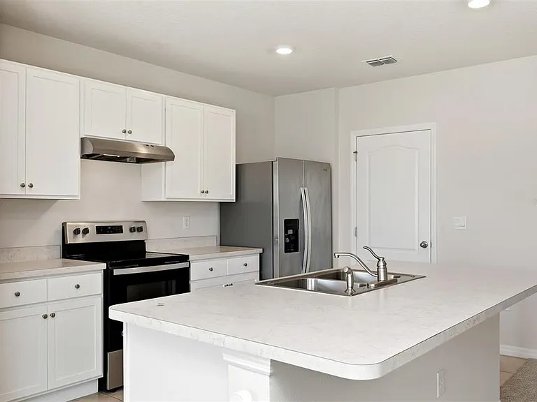 2725 Dumont Ln — Photo 14