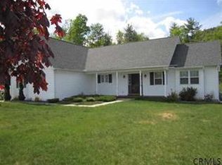 30 Western Reserve Trl, Queensbury, NY 12804