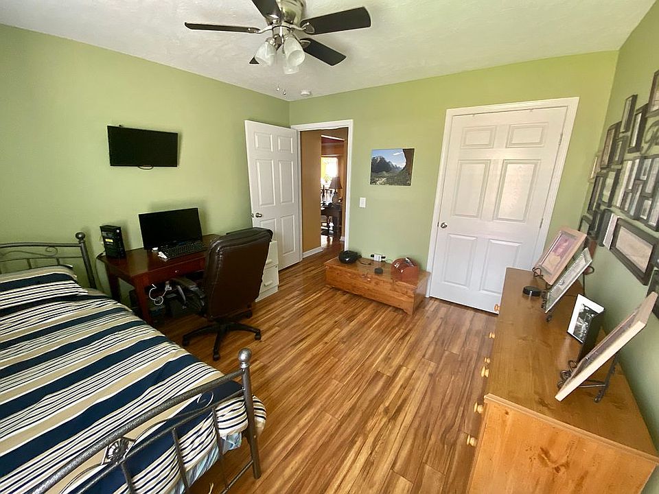 1st image of 1100 Savannah Ave