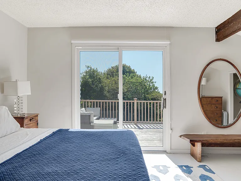155 S Fairview Ave — Photo 19