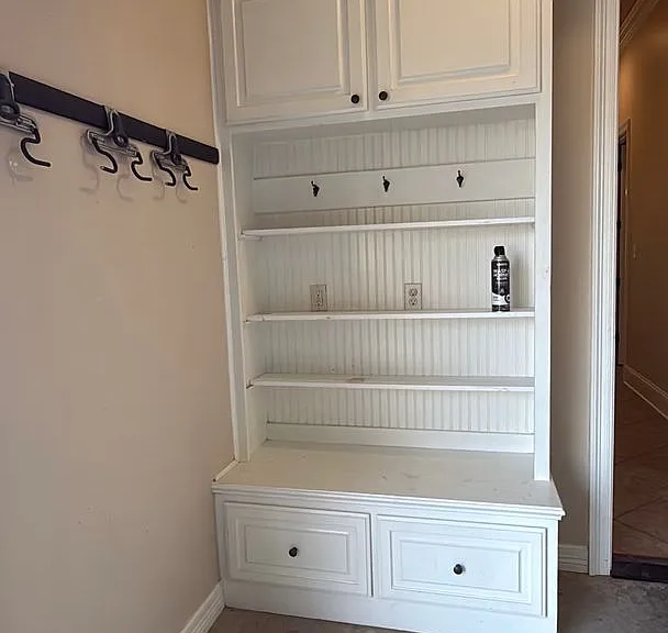 9572 Rochel Dr — Photo 108