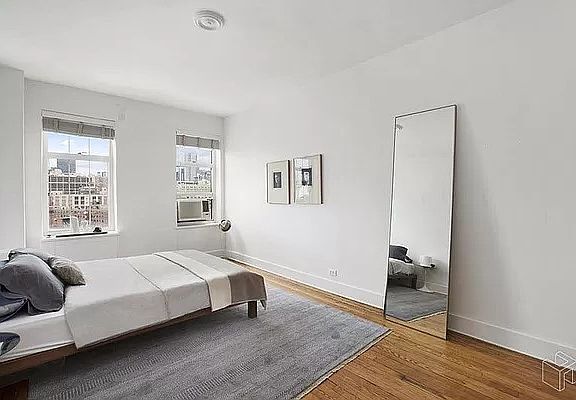 2nd image of 470 W 24th St APT 16E