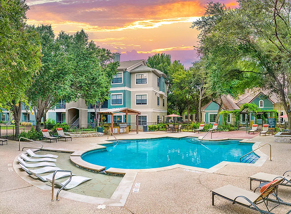 MAA Sunset Valley