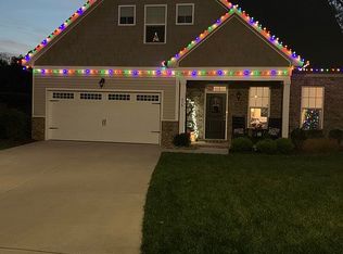 416 Barbaro Ct, Burns, TN 37029