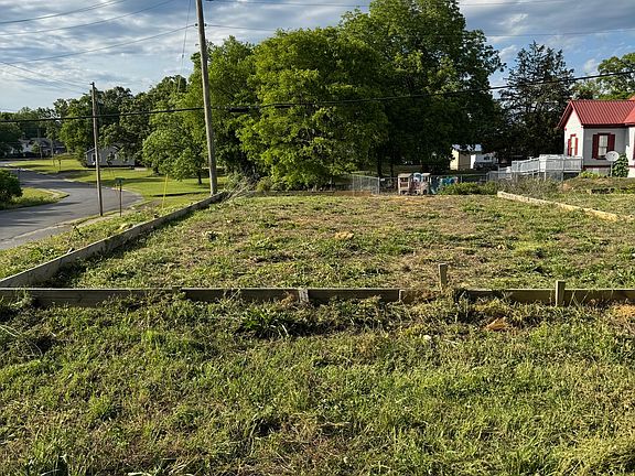 3rd image of 0 Park St