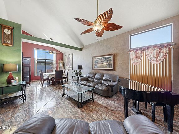 5th image of 3713 E ISABELLA Avenue