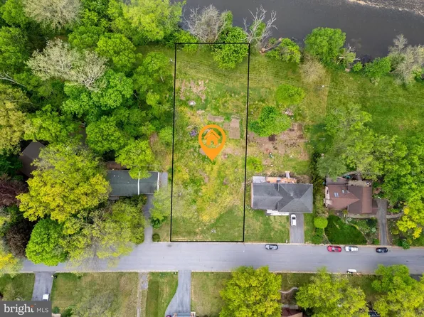 305 Conestoga Blvd, Lancaster, PA 17602