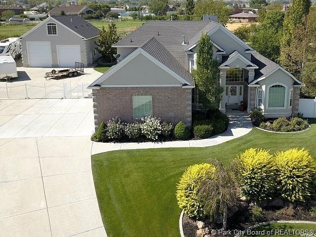 1st image of 2435 W Bridle Meadow Cir