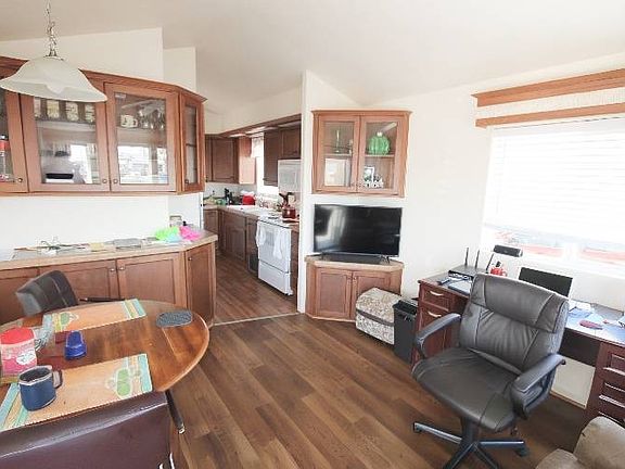 5th image of 1703 N Thornton Rd #458