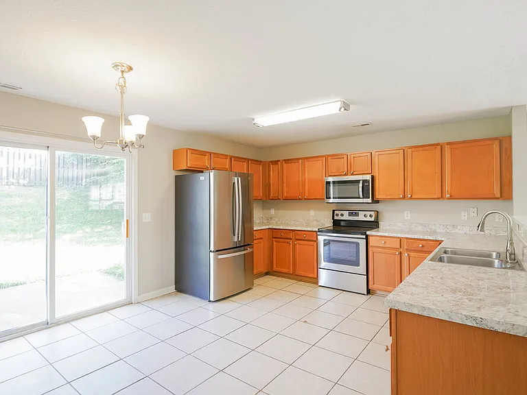 3460 Chandler Cove Way — Photo 6