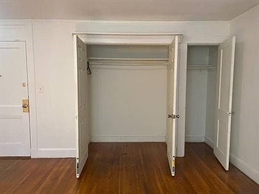 4th image of 100 Washington St APT 9