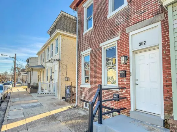 302 Jones Ave, Burlington, NJ 08016