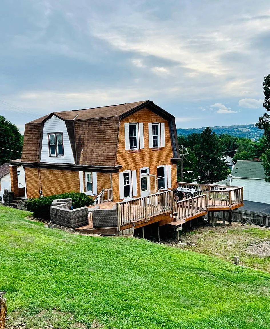 3 bed, 1280 sqft, $1,900 — Photo 3