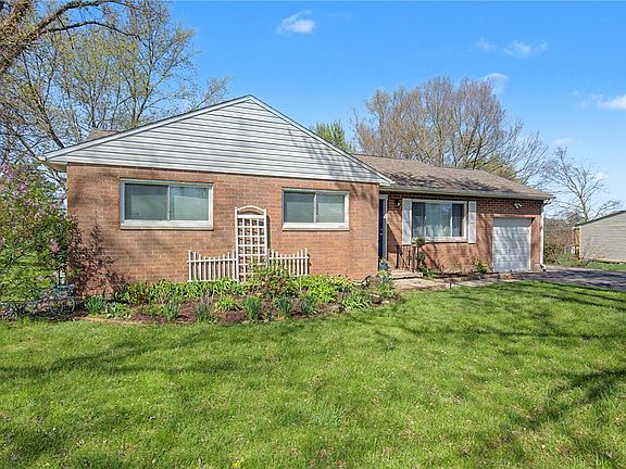 4th image of 3526 Pamona Dr